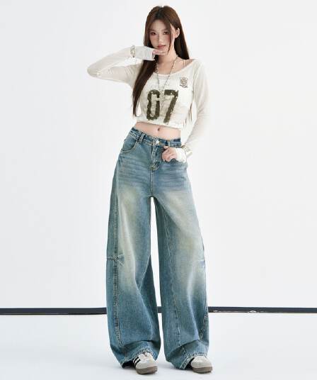 하늘색 아메리칸 워싱 무거운 작업 꽃꽂이 청바지 여성 2026 이른 가을 새로운 루즈핏 슬림해 보이는 느긋한 모통이 칼 바지