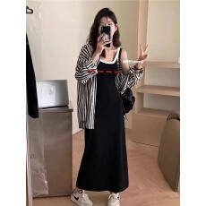 批发哺乳装新款时尚<b class='q'>夏</b>季吊带哺乳裙长袖条纹衬衫上衣时髦哺乳两件套