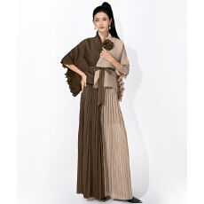 批发三宅褶皱 出口 <b class='q'>欧美</b> 中东 加大版客订款