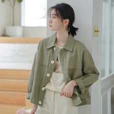 批发春季新款小个子穿搭<b class='q'>宽松</b>设计感<b class='q'>宽松</b>工装夹克<b class='q'>外套</b>女短款开衫上衣潮