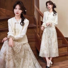 批发新中式国风盘扣外套女2026春秋新款小香风减龄气质小个子短款上衣