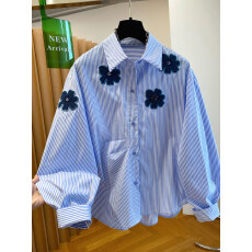 批发别致设计感条纹花朵刺绣衬衫女春夏开衫不对称衬衣