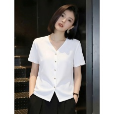 批发PLLFS 时尚白色简约V领衬衫女2026<b class='q'>夏</b>季新款短袖宽松休闲开衫上衣