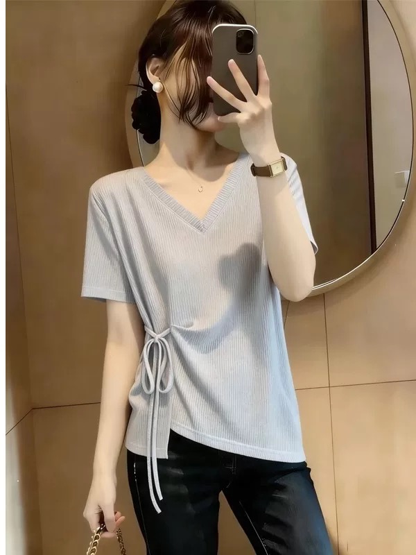 패션 디자인 센스 레이스업 V넥 반팔 티셔츠 여성 여름 빅 사이즈 지방 mm 불규칙 트임 슬림해 보이는 캐주얼 맨위