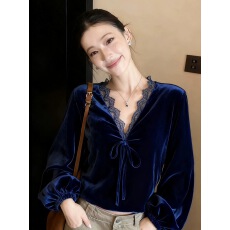 批发设计感小众蕾丝拼接蓝色丝绒上衣女秋冬<b class='q'>新款</b>时尚复古宽松显瘦小衫