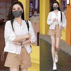 批发2026夏新款时尚气质休闲薄<b class='q'>外套</b>女装<b class='q'>大码</b>洋气上衣服短款户外防晒服