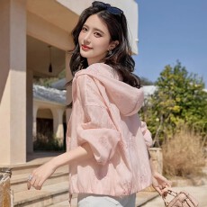 批发提花防晒外套女夏季新款高级感<b class='q'>户外</b>穿搭时尚洋气休闲蕾丝刺绣<b class='q'>上衣</b>