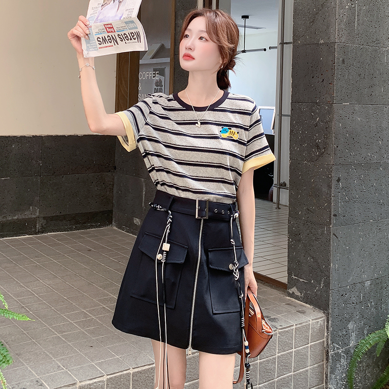 MY11303# 时尚条纹假两件拼接连衣裙女士夏季新款显瘦网红款洋气连衣裙...