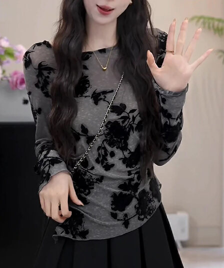 새로운 중식 수묵화 프린트 긴팔 티셔츠 여성 봄 가을 새로운 불규칙 열기 다시 허리 수축 슬림해 보이는 기본 셔츠 맨위