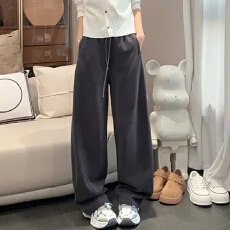 批发韩版纯色弯刀运动<b class='q'>裤</b>女2026春秋季新款宽松直筒休闲阔腿束脚<b class='q'>裤</b>子