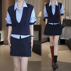 2026早秋新款针织背心马甲学院风休闲条纹衬衫百搭舒适裙裤套装女