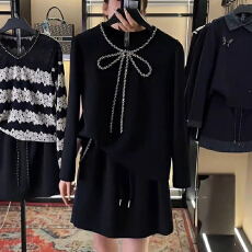 批发2026秋季新款长袖上衣+<b class='q'>百褶</b>裙时尚两件套女士潮流设计感显瘦套装