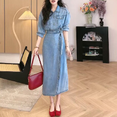 批发随性自由派2026春季复古港风翻领水洗<b class='q'>牛仔</b>连衣裙女工装气质收腰款