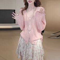 批发简约软糯针织开衫女2026<b class='q'>春</b>夏新款修身显瘦百搭设计感潮流长袖上衣