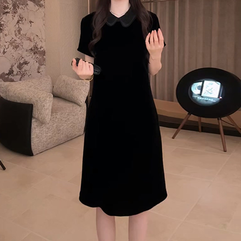 향기로운 듀오 프랑스식 레트로 POLO 칼라 2026 여름 새로운 자수 자수 캐주얼 슬림해 보이는 다용도 드레스