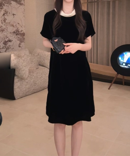프랑스식 작은 샤넬 스타일 트렌드 슬림해 보이는 작은 대중 드레스 2026 새로운 여름 인터넷 유명인 인기 디자인 센스 치마