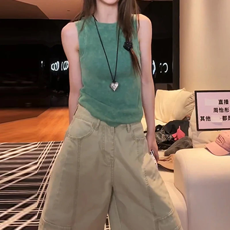 한 부서 단색 디자인 센스 민소매 조끼 여성 2026 여름 새로운 트렌드 미니멀리즘 바람 트렌드 슬림해 보이는 맨위