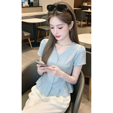 批发法式气质休闲洋气显瘦短袖衬衫女装2026<b class='q'>夏</b>季新款减龄百搭V领上衣