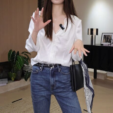 香朵儿晨间雾凇2026夏季新款法式高级流光感拼接V领显瘦小衫女