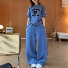 批发猫咪字母印花休闲<b class='q'>套装</b>女秋宽松圆领卫衣阔腿长裤慵懒两件套