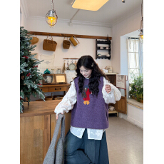 批发宽松刺绣长袖<b class='q'>衬衫</b>+卡通图案圆领针织马甲