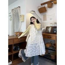 批发实拍。马甲叠穿罩衫+碎花打底长袖+格子拼接牛仔裤