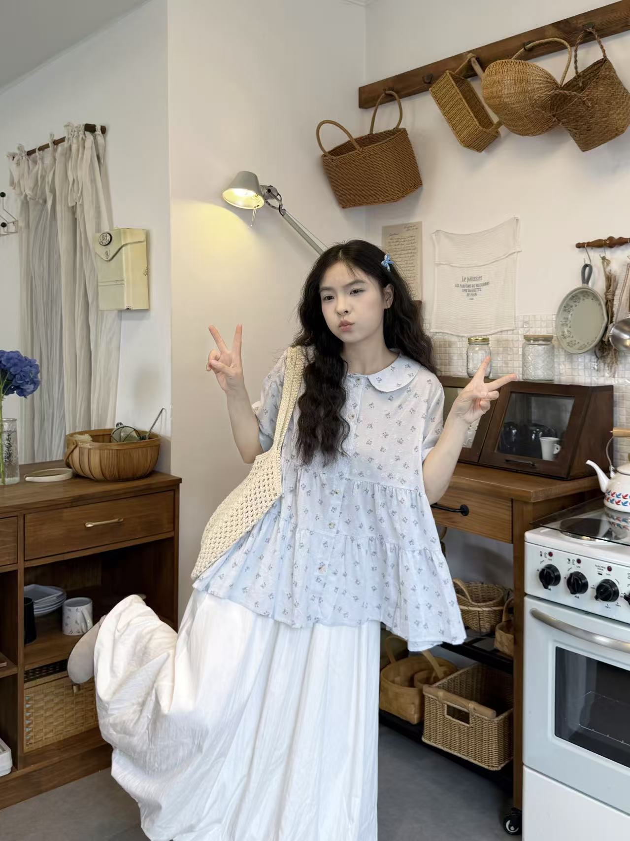 실사 베이비 칼라 꽃무늬 반팔 셔츠 꽃밭 반신 스커트