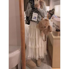 批发Yukiss 米色复古<b class='q'>蕾丝</b>拼接半身长裙蛋糕裙女冬季韩系宽松遮胯A字裙