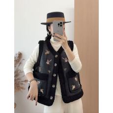 批发韩系时尚花朵刺绣皮毛一体马甲女秋冬新款洋气时尚毛茸茸坎肩外套