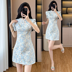 批发实拍2026夏装<b class='q'>新款</b><b class='q'>旗袍</b>新中式女装中国风裙子设计感气质a字连衣裙