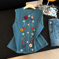 批发实拍韩系复古重工花朵牛仔马甲女士<b class='q'>百搭</b>显瘦叠穿背心2026夏季新款