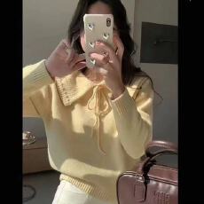 批发温柔风奶系浅蓝软糯甜美套头<b class='q'>宽松</b>设计感小众翻领毛衣女系带针织衫