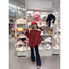 批发冬季高级感红色毛衣裤子<b class='q'>套装</b>2025新款韩系软糯本命年小马圣诞战袍