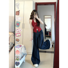 批发红色针织开衫外搭<b class='q'>毛衣</b>外套女秋季设计感小众高级感套装