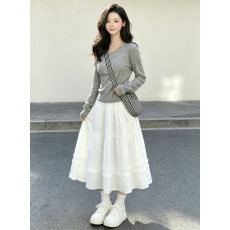 批发韩系巨好看穿搭一整套2026新款斜肩毛织上衣女装白色半身裙套装