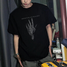 批发潮牌美式高街暗黑色风印花短袖<b class='q'>t</b><b class='q'>恤</b>ins风男款春夏季重磅宽松上衣服