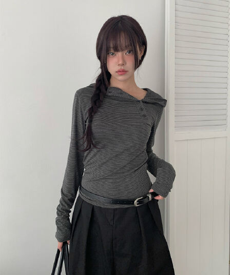 있음 선적 한 부서 이른 봄 다용도 레트로 미니멀리즘 디자인 센스 비스듬한 버클 몸매 가꾸기 슬림해 보이는 후드 티셔츠 맨위