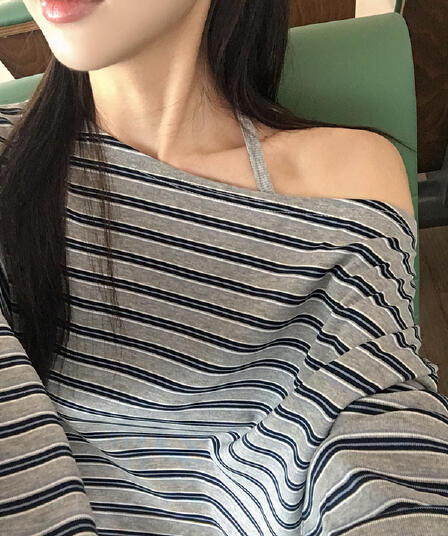 있음 밖으로 한 부서 작은 심장 기계 섹시함 순면 스트라이프 비스듬한 어깨 긴 소매 티셔츠