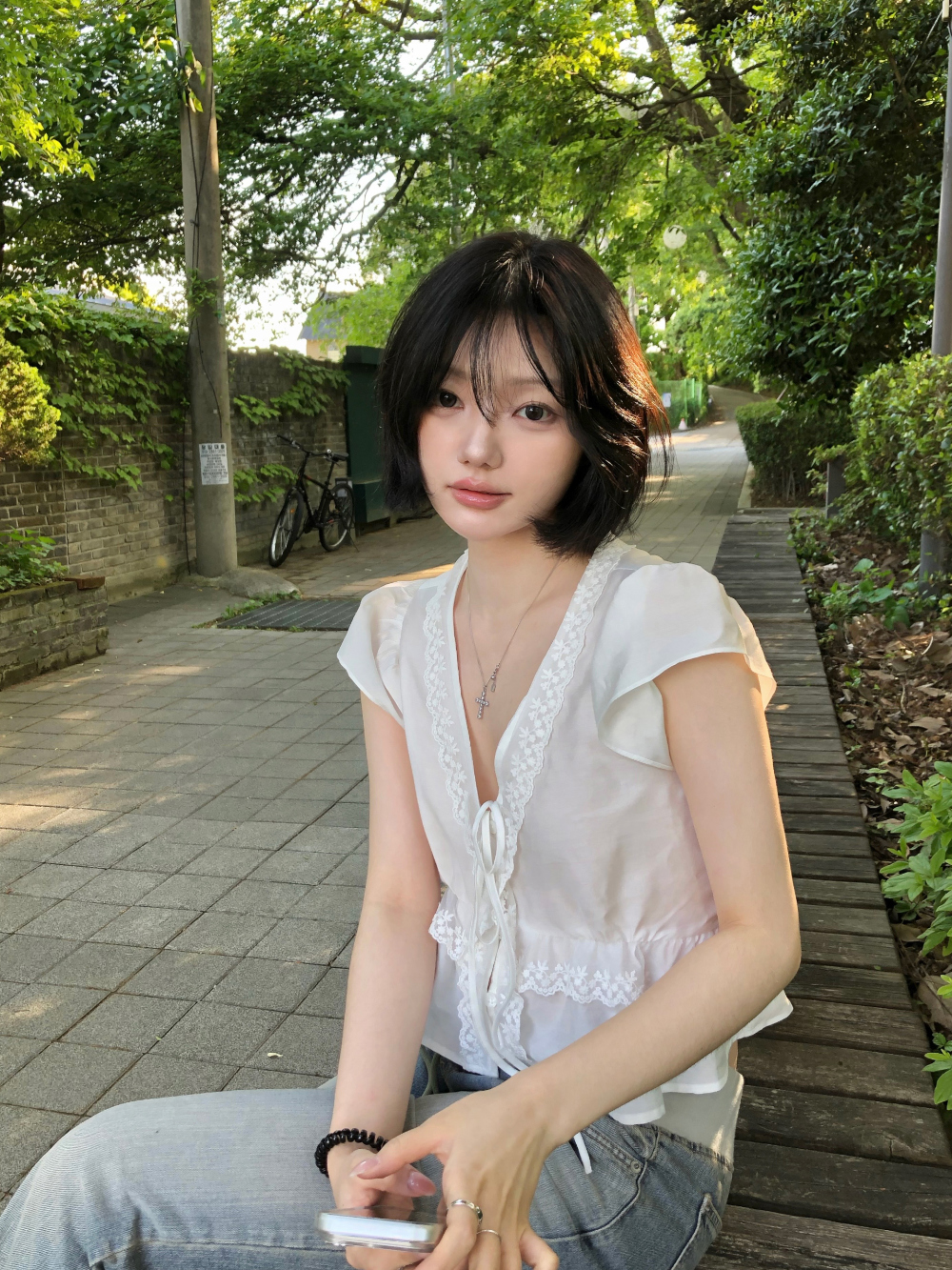 한국 스타일 프랑스식 달콤함 레이스 V넥 거품 소매 레이스업 V넥 프릴 반팔 셔츠 여성