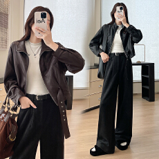 批发实拍春秋女士款收腰短款<b class='q'>皮衣</b>落肩设计时尚<b class='q'>机车</b>夹克潮酷风外套