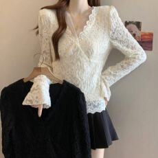 批发实拍胖MM秋冬百搭气质上衣内搭洋气小衫加厚加绒v领蕾丝打底衫女