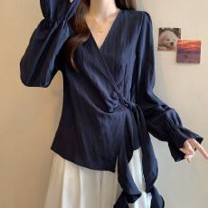 批发实拍<b class='q'>胖</b>MM<b class='q'>新款</b>法式气质交叉绑带设计感长袖上衣别致小众衬衫小衫女