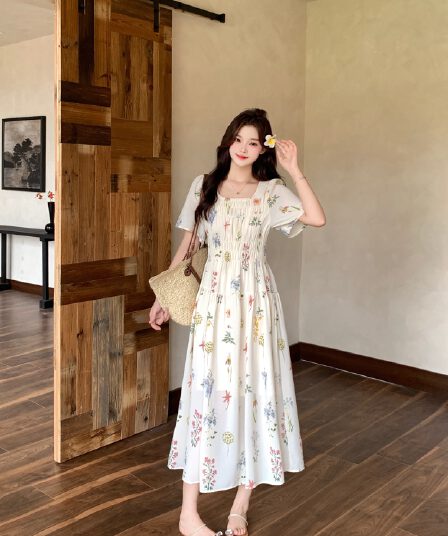 실사 2026 여름 새로운 지방 mm 빅 사이즈 여성 프랑스식 광장 칼라 반팔 꽃무늬 치마 부드러운 휴가 바람 드레스