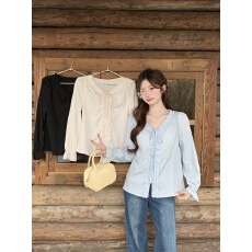批发实拍2026<b class='q'>春</b>装新款胖mm大码法式气质木耳边长袖衬衫设计感系带上衣