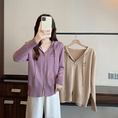 批发实拍2026春装新款胖mm女双拉链连帽<b class='q'>长袖</b>针织开衫刺绣毛衣<b class='q'>外套</b>上衣