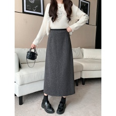 批发实拍2025秋冬新款<b class='q'>胖</b><b class='q'>mm</b><b class='q'>大码</b>女高腰亮片半身裙毛呢A字开叉包臀半裙