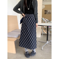 批发实拍2025<b class='q'>秋</b>冬新款胖mm大码女毛呢格纹中长款半身裙高腰显瘦a字裙