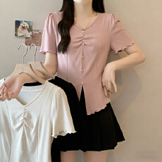 批发实拍2026<b class='q'>夏</b>季新款胖mm大码女设计感褶皱开叉短袖T恤修身收腰上衣