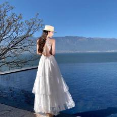 批发实拍旅行女装旅拍波西风度假白色蕾丝拼接露背大摆连衣裙长裙