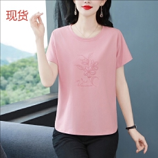 批发短袖t恤女夏季2026年新款宽松刺绣上衣<b class='q'>中年</b><b class='q'>妈妈</b>装女士体恤衫